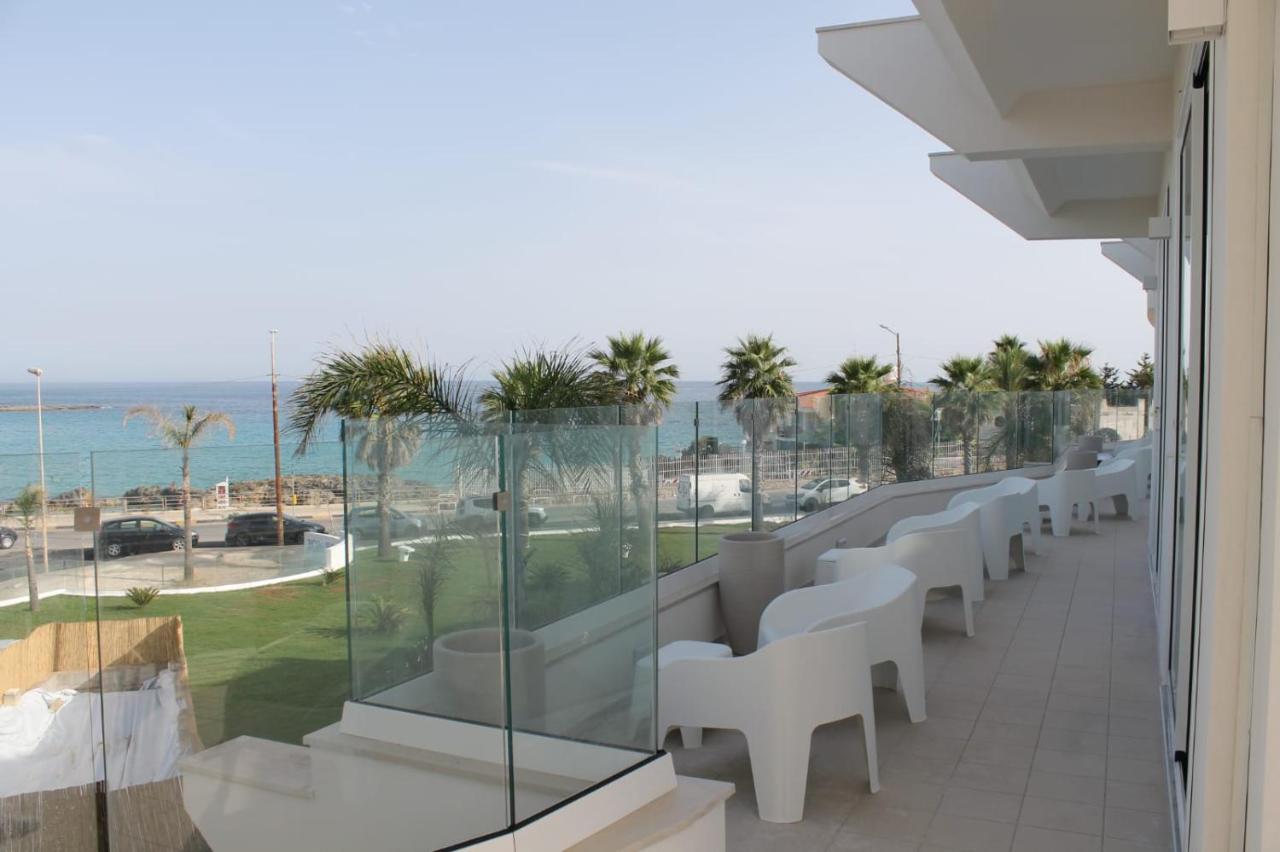 Jonium Hotel - Amazing Sea View And Swimming Pool פולסנו מראה חיצוני תמונה