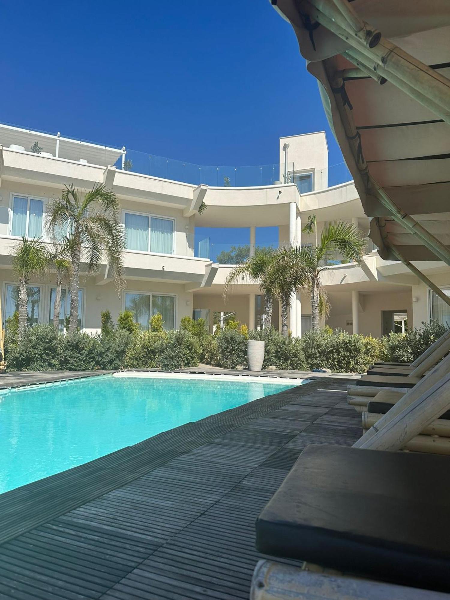 Jonium Hotel - Amazing Sea View And Swimming Pool פולסנו מראה חיצוני תמונה