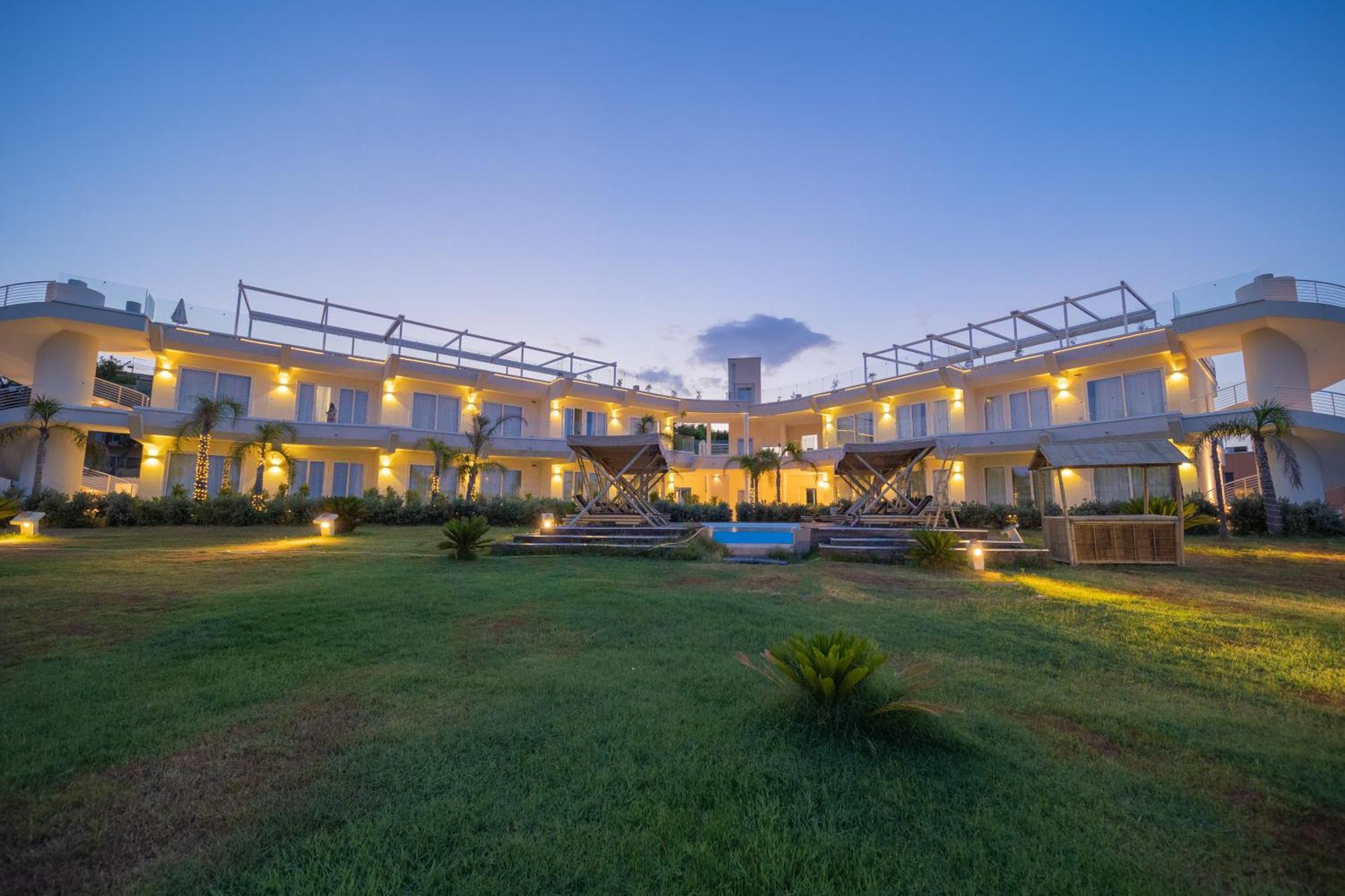 Jonium Hotel - Amazing Sea View And Swimming Pool פולסנו מראה חיצוני תמונה